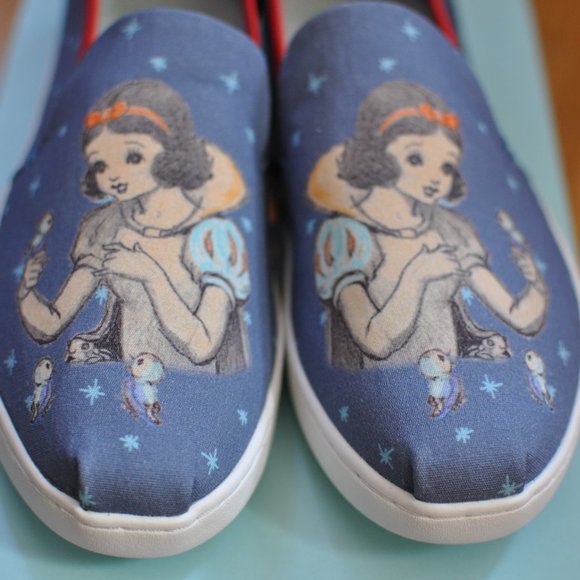 NEW TOMS x Disney Snow White Snow White Alpargatas - Picture 4 of 4